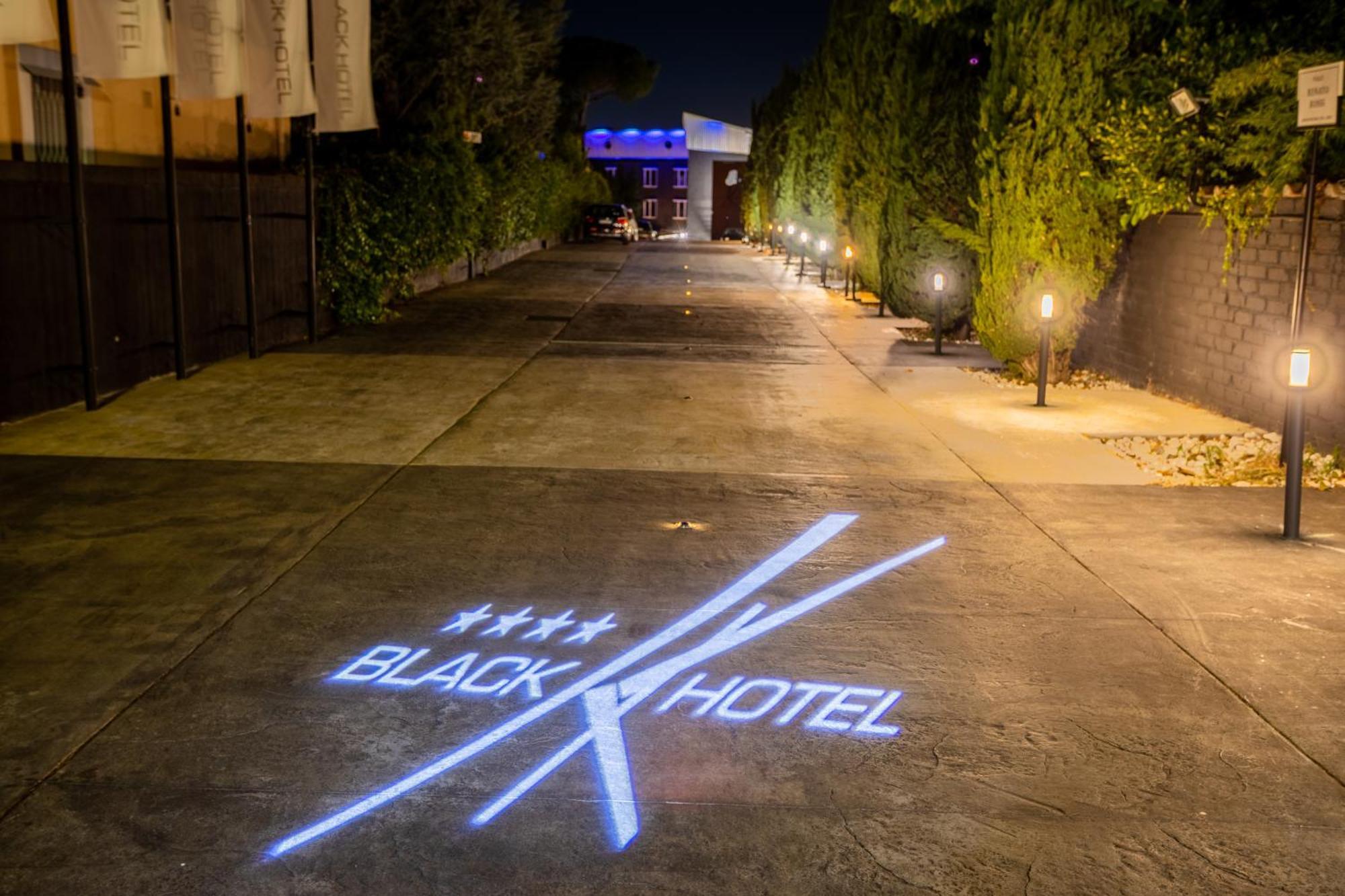 Black Hotel Roma Esterno foto