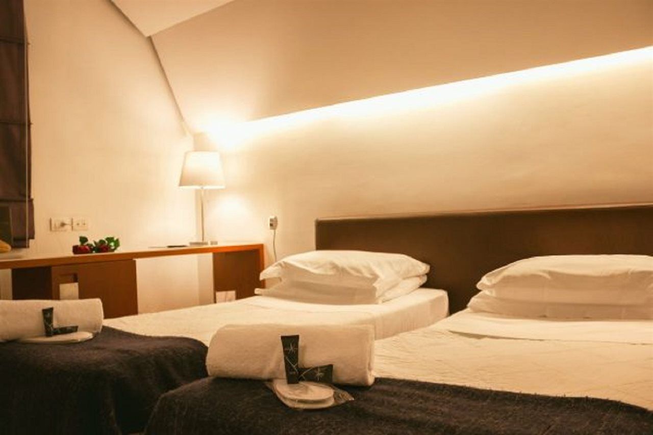 Black Hotel Roma Esterno foto